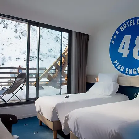 Des 4 Ours Hotel 3*